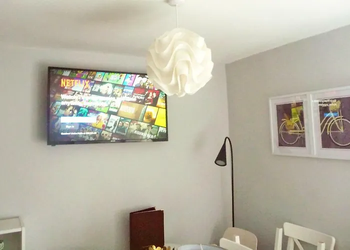 Donnybrook Townhouse *