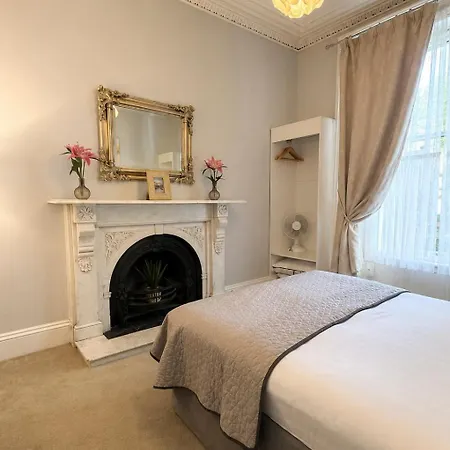 Donnybrook Townhouse *