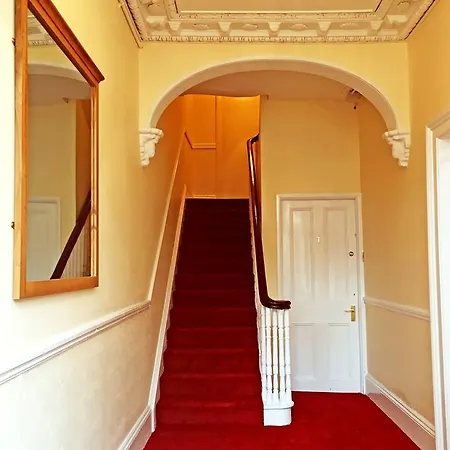 شقة Donnybrook Townhouse *