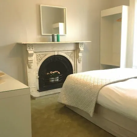 Donnybrook Townhouse *